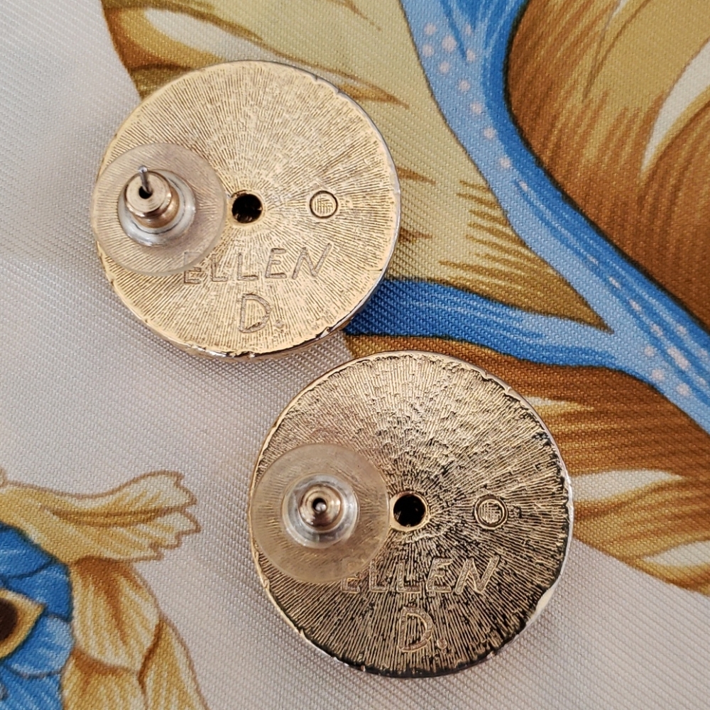 VTG signed Ellen D. Crest earrings, gold dipped - Picture 4 of 7